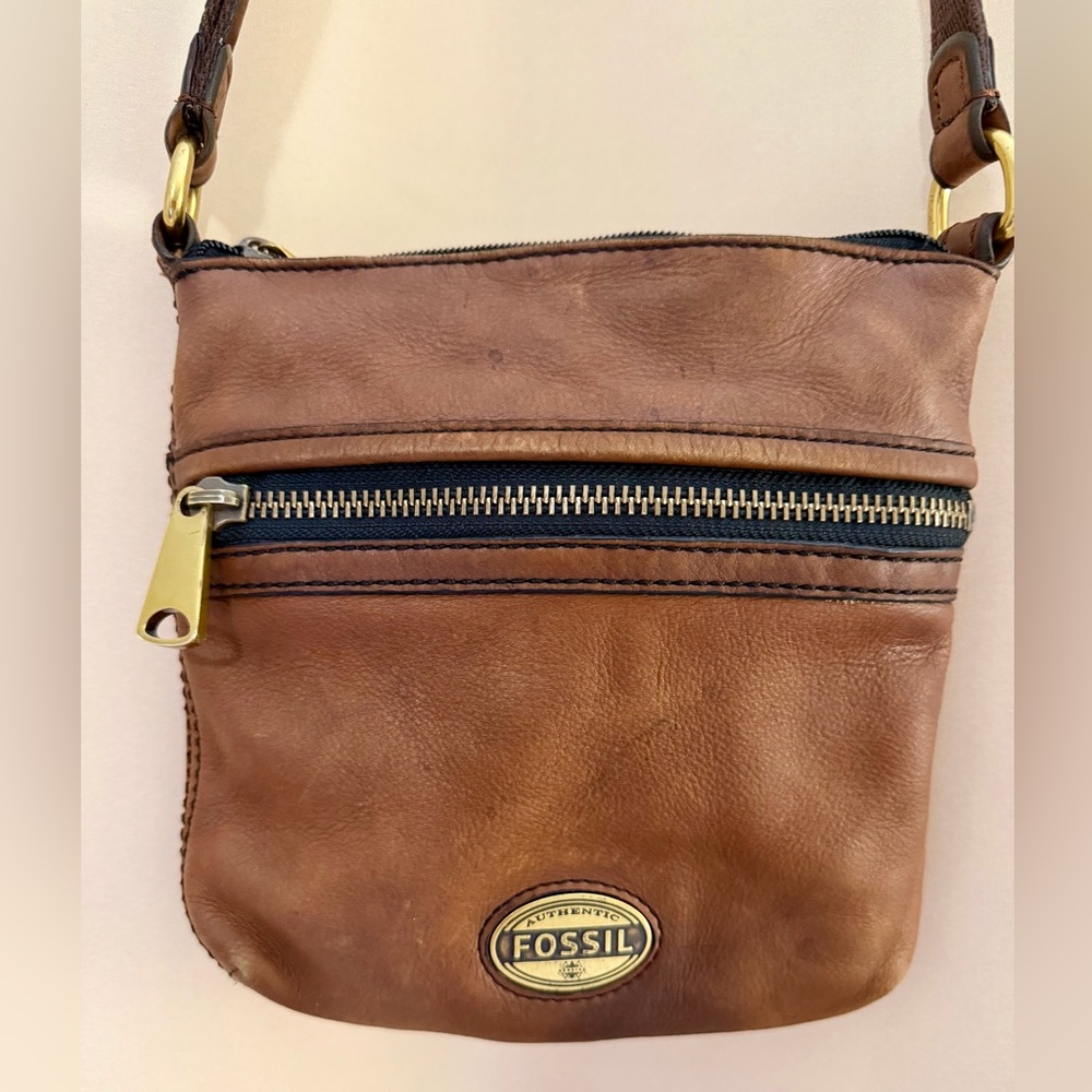 Fossil Brown Leather Crossbody Bag - Picture 2 of 6